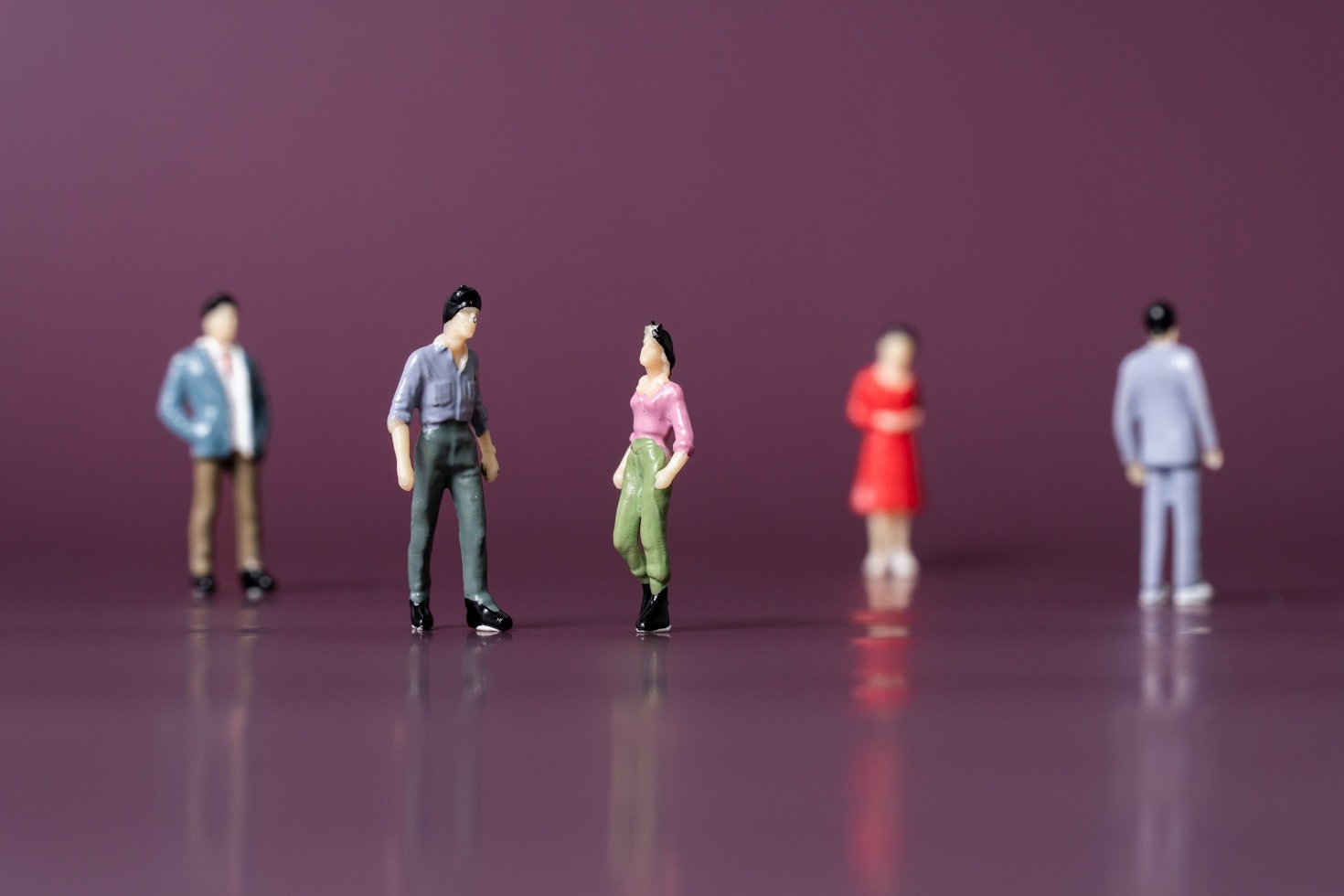 Analyzing Political Challenges in Modern Times